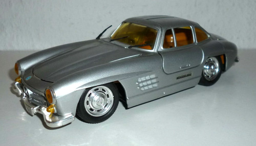Revell modellauto mercedes - /,
