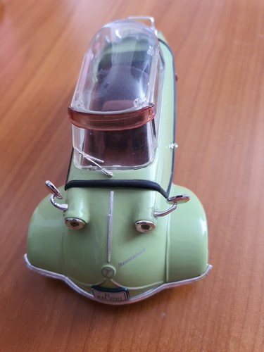 Modellauto revell - 1:18,